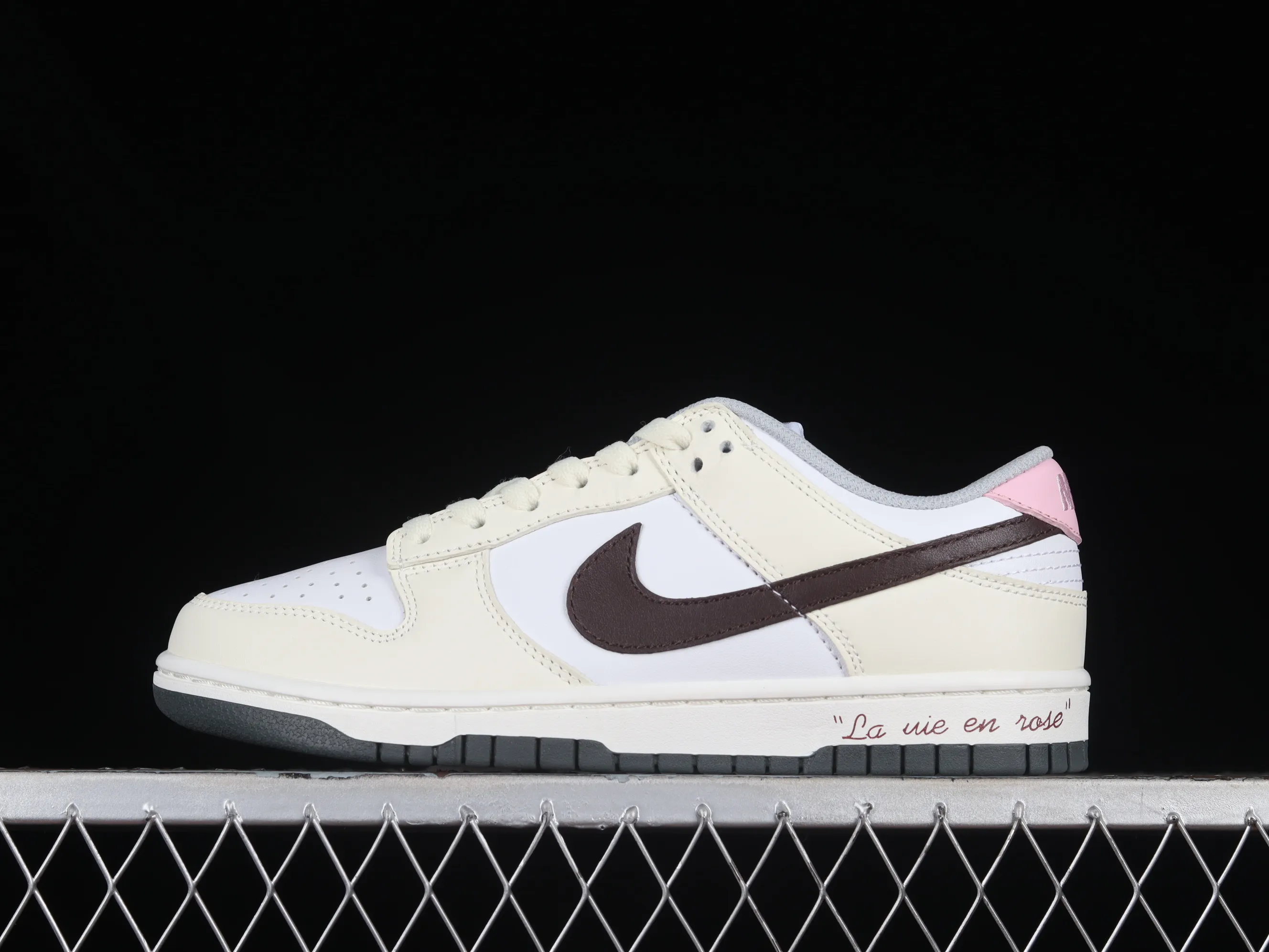 All categories Nk SB Dunk series Nk SB Dunk Low low-top sneakers Nk Dunk Low Valentine's Day limited SB low-top sports and leisure sneakers DD1503-117